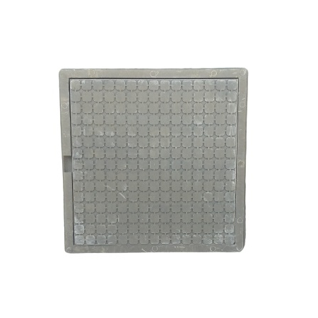 Люк полим/песчан. КВАДРАТ угол 90 легк. СЕРЫЙ 3т 585*585(крышка) 680*680(обечайка)